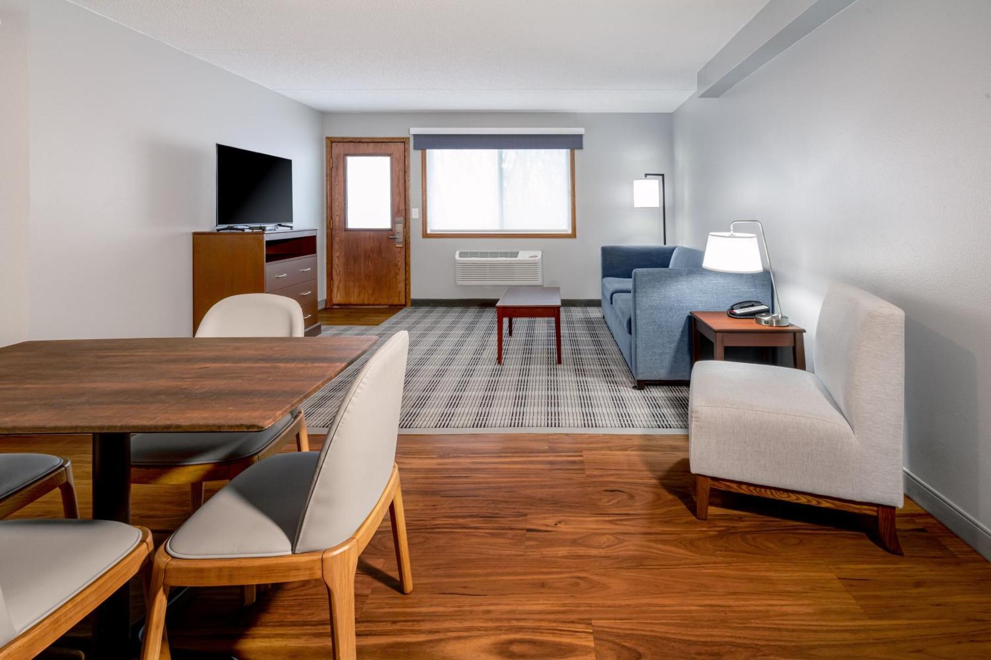 Americinn By Wyndham Valley City Conference Center Bagian luar foto