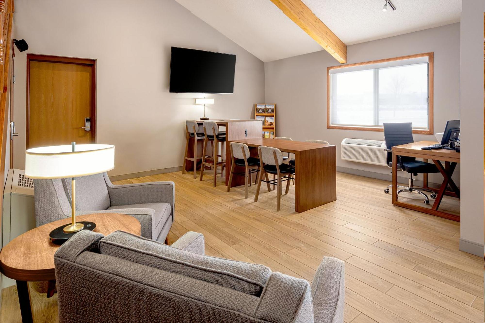 Americinn By Wyndham Valley City Conference Center Bagian luar foto